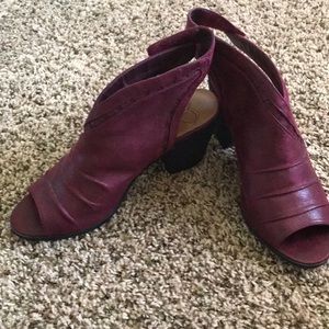 Maroon sandal heels